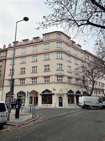 Byt 3+kk + obytná galerie/T, 132,44 m2, OV, cihla, Praha 6 - Dejvice